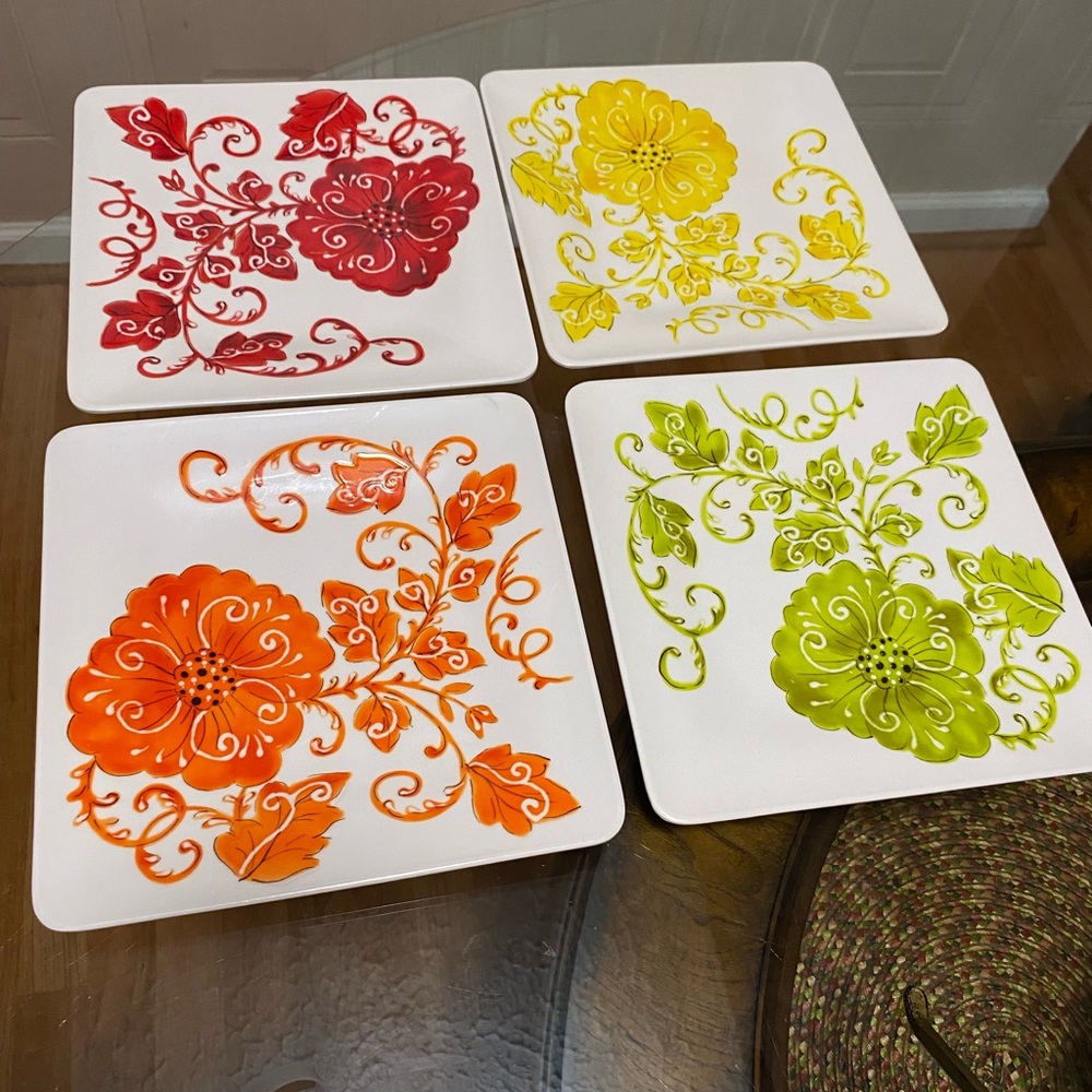 Shabby Chic 9” Melamine Salad Plates Barbeque Picnic Square Floral Lot of 4